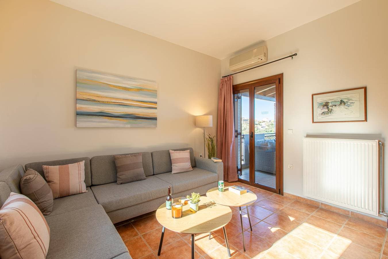 Foto 5 von 47: Villa für 8 Personen mit Kinderpool