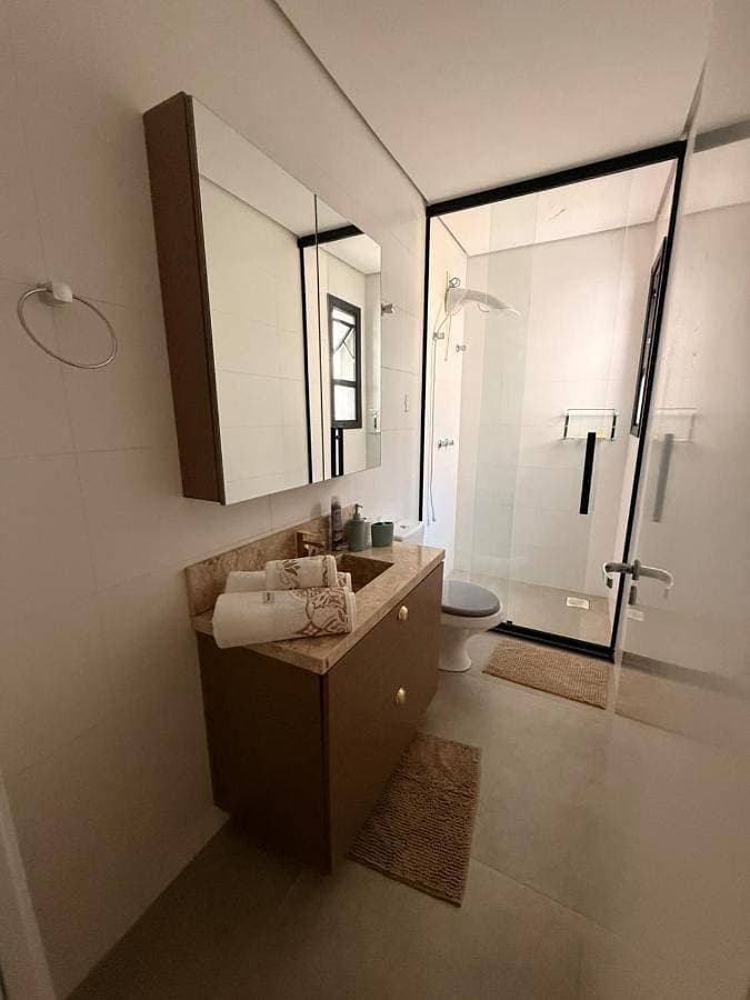 Foto 2 von 17: Two-Bedroom Apartment