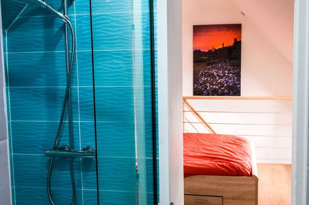 Foto 5 von 22: 3-Sterne Touristen Duplex Meerblick mit Balkon & Schwimmbad