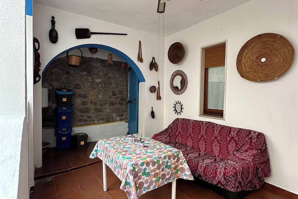 Foto 6 von 8: Apartment with patio Calasetta