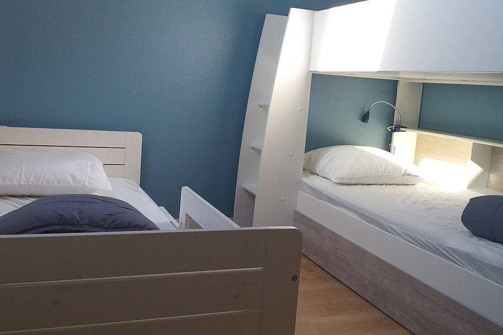 Foto 2 von 15: Duplex 72m² apartment renovated in 2020 400m from the beach and shops