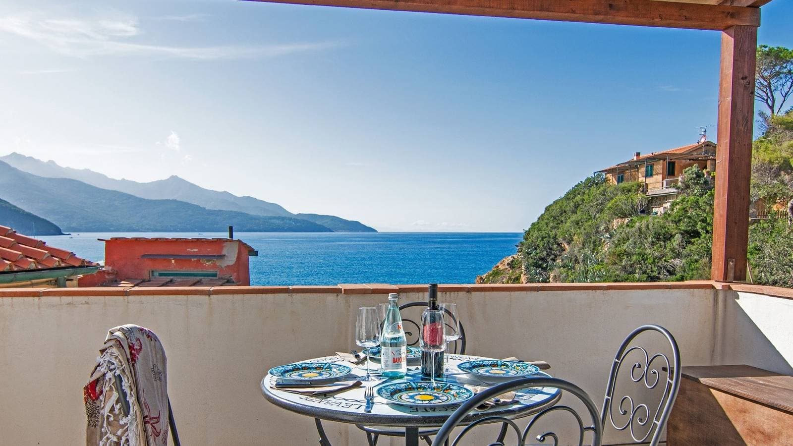 Foto 5 von 16: Ferienwohnung für 4 Personen mit Balkon
