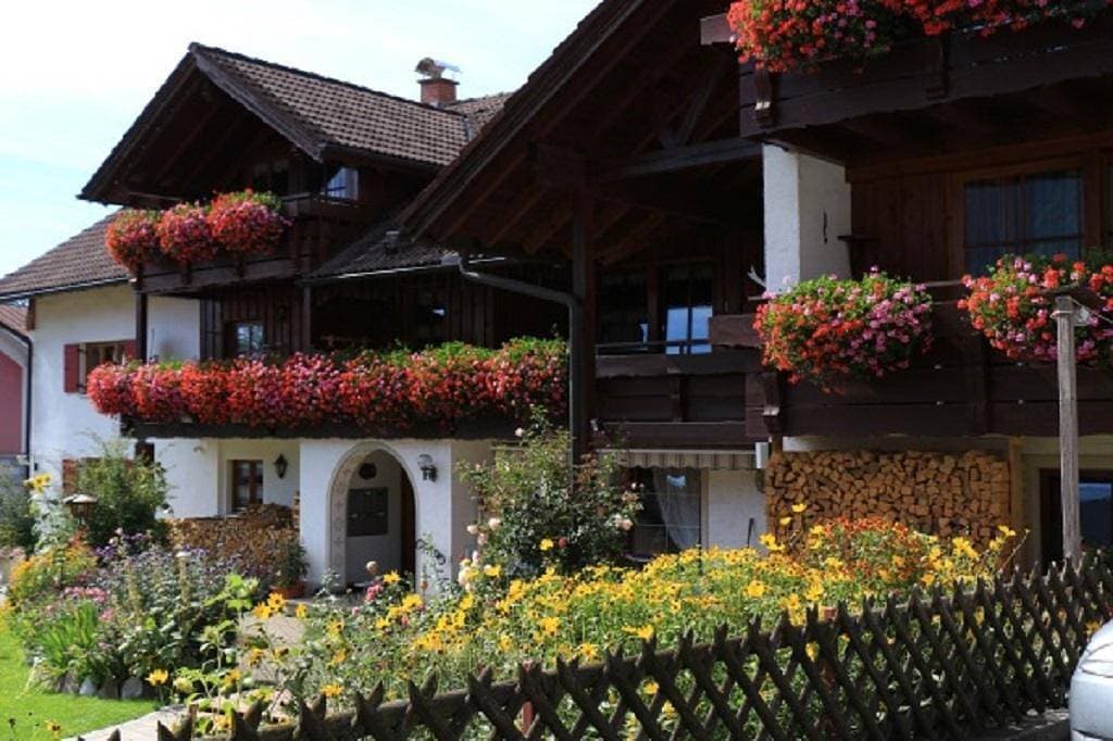 Ferienhaus Kirchbihler 1