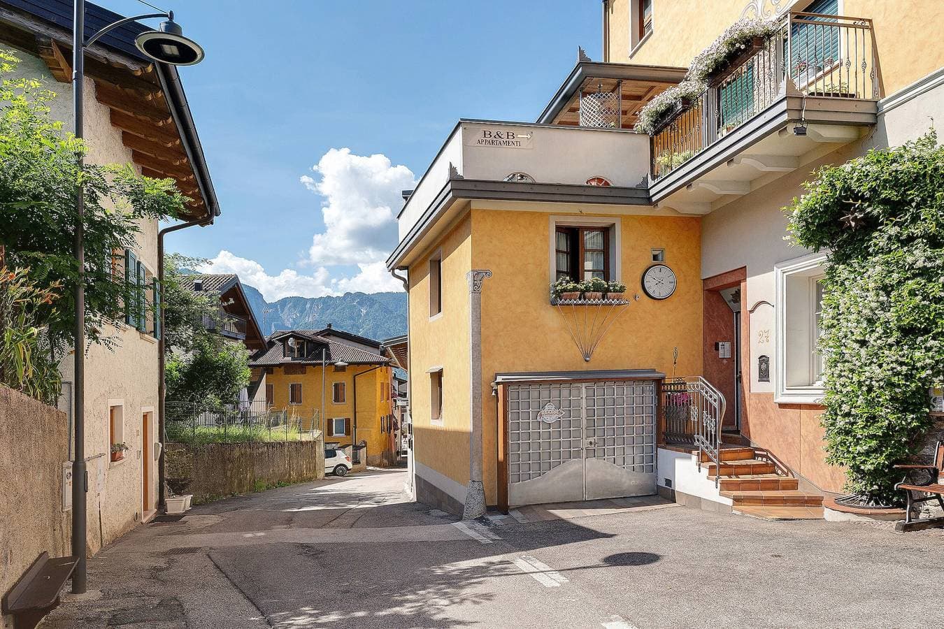 Foto 7 von 25: Apartment 'You an Me' mit Bergblick, Balkon und WLAN