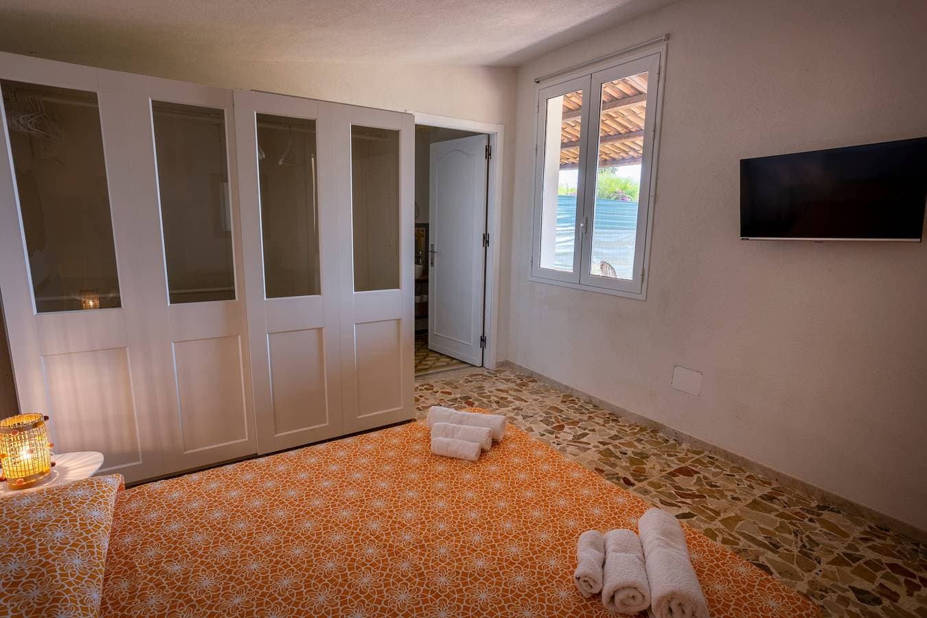 Foto 12 von 24: Ferienhaus 'Suite La Barracca' mit Meerblick, Wi-Fi und Klimaanlage
