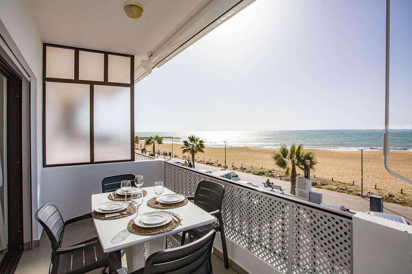 Foto 5 von 27: Miral 3 - Sea front by Hd Properties