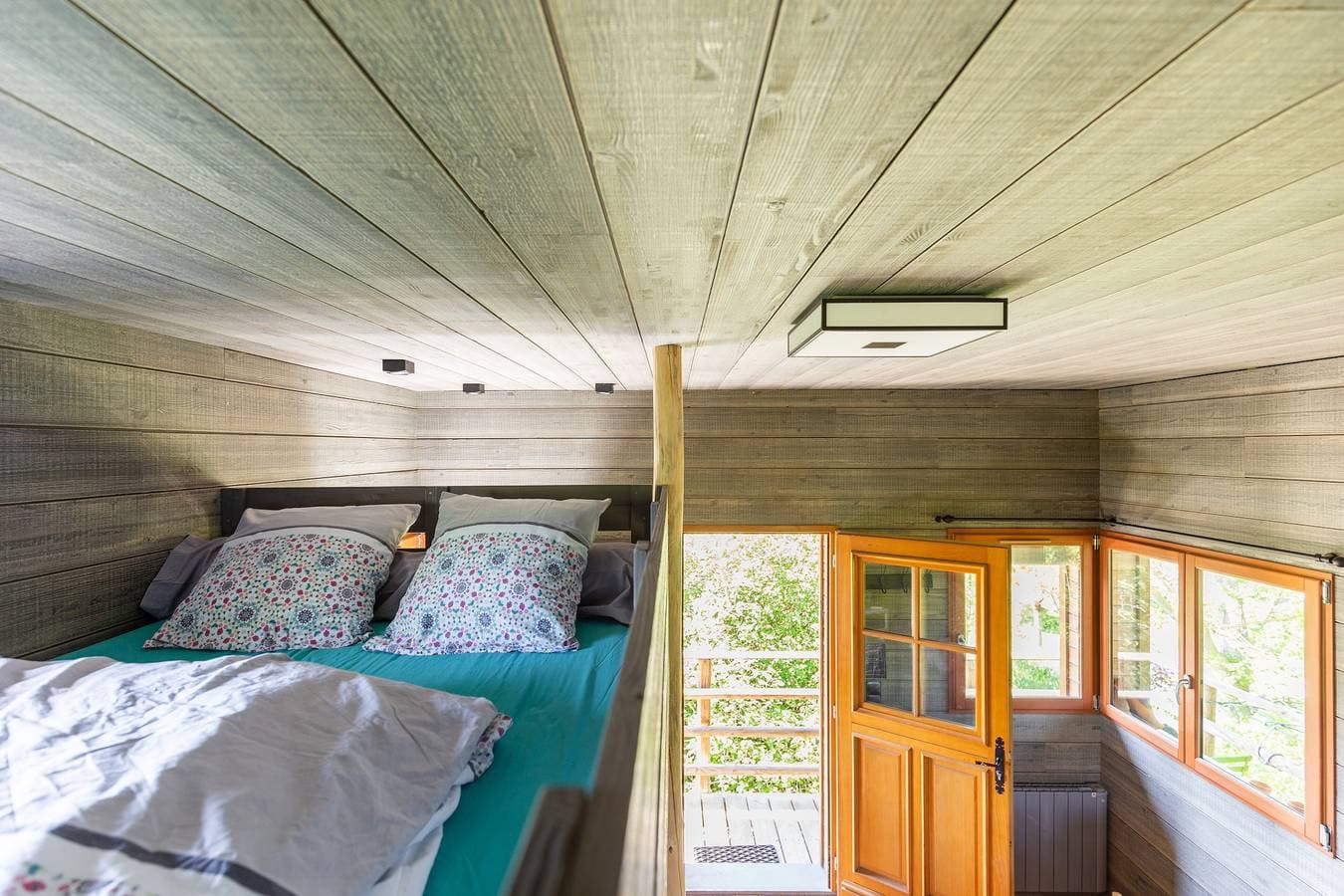 Foto 13 von 28: Baumhaus „La Cabane Perchée“ – Übernachten in 5 Metern Höhe mit Ausblick