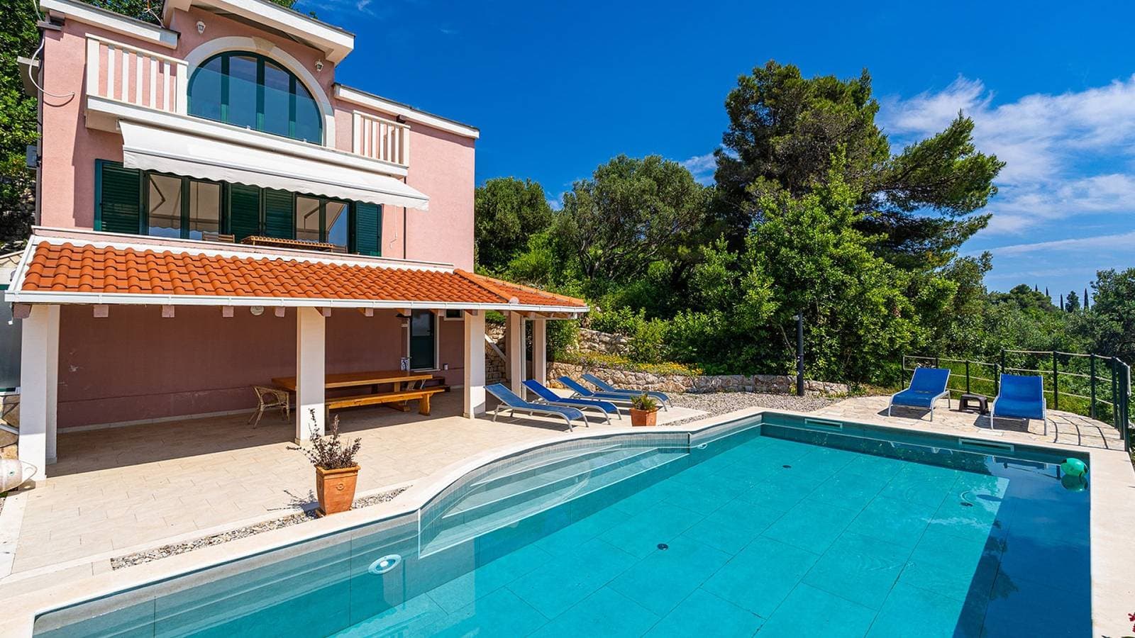Foto 10 von 35: Grand view Orasac by Villas Guide