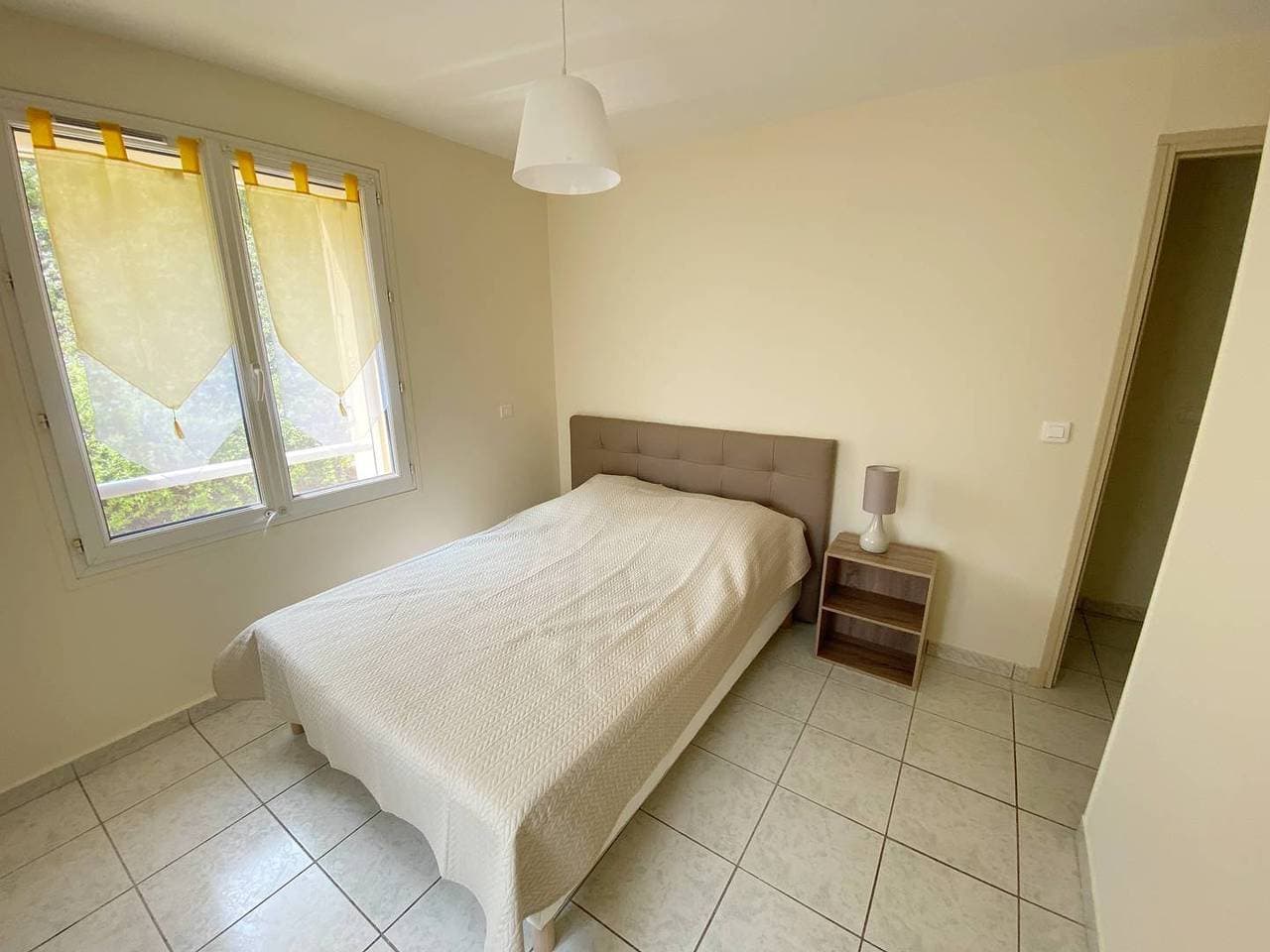 Foto 11 von 21: Ferienwohnung für 6 Personen mit Terrasse