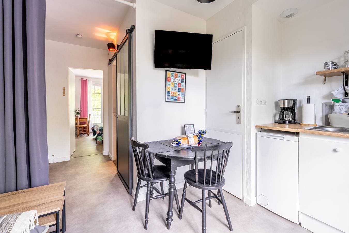 Foto 6 von 20: Landhaus 'Les Gîtes Du Robelier - L'étang' mit Privatterrasse, Gemeinschaftsgarten und WLAN