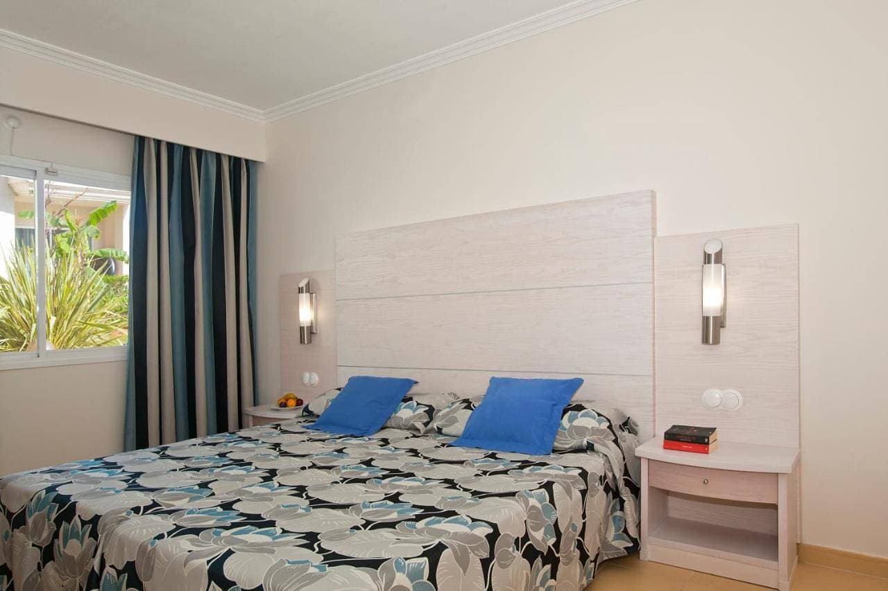 Foto 8 von 18: One-Bedroom Apartment with Balcony