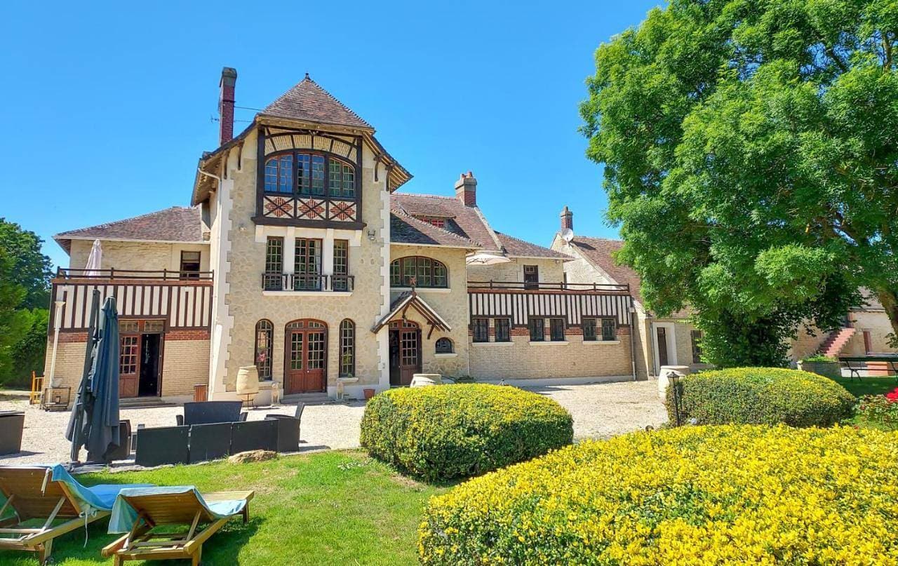 Le Haras des Charmilles 1