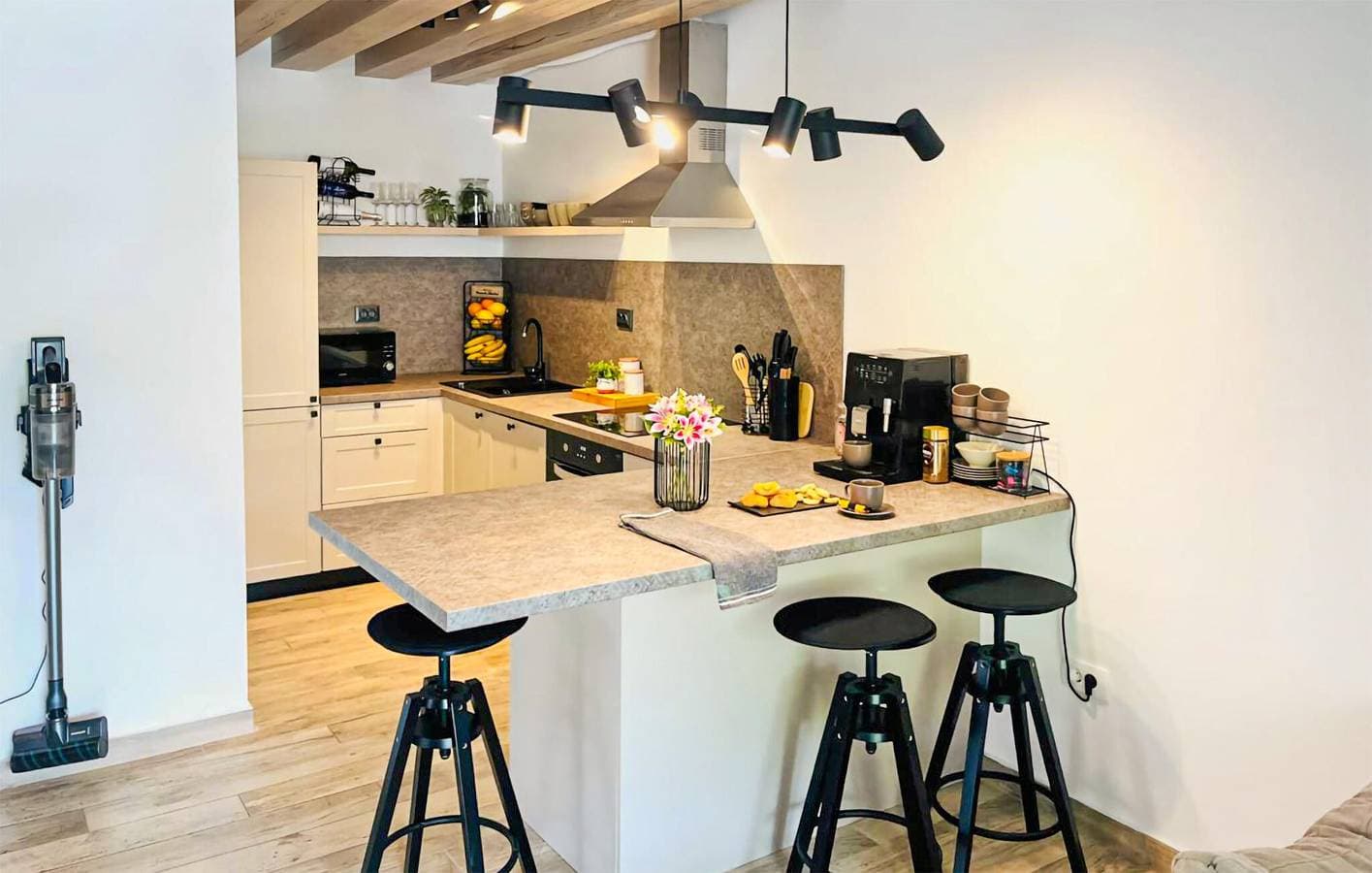 Foto 8 von 26: Gemütliche Wohnung mit Terrasse, WLAN und Parkplatz, 2,5 km vom Strand entfernt