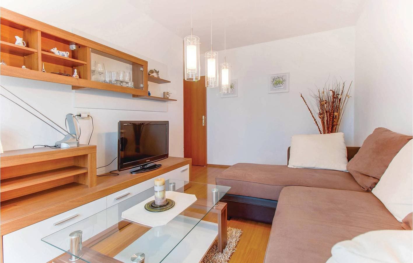 Foto 12 von 35: Gemütliche Ferienwohnung mit Meerblick, Terrasse und Parkplatz, 1000 m von der Küste entfernt