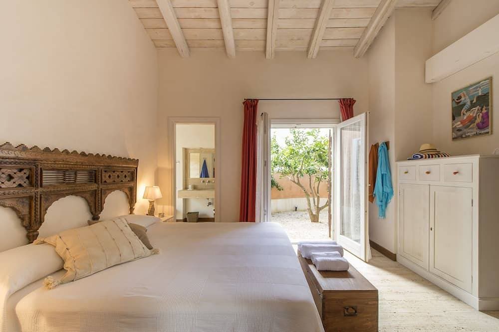 Foto 2 von 26: Repräsentative Villa mit Pool in der Nähe von Selinunte - 3 Schlafzimmer, 3 Bäder