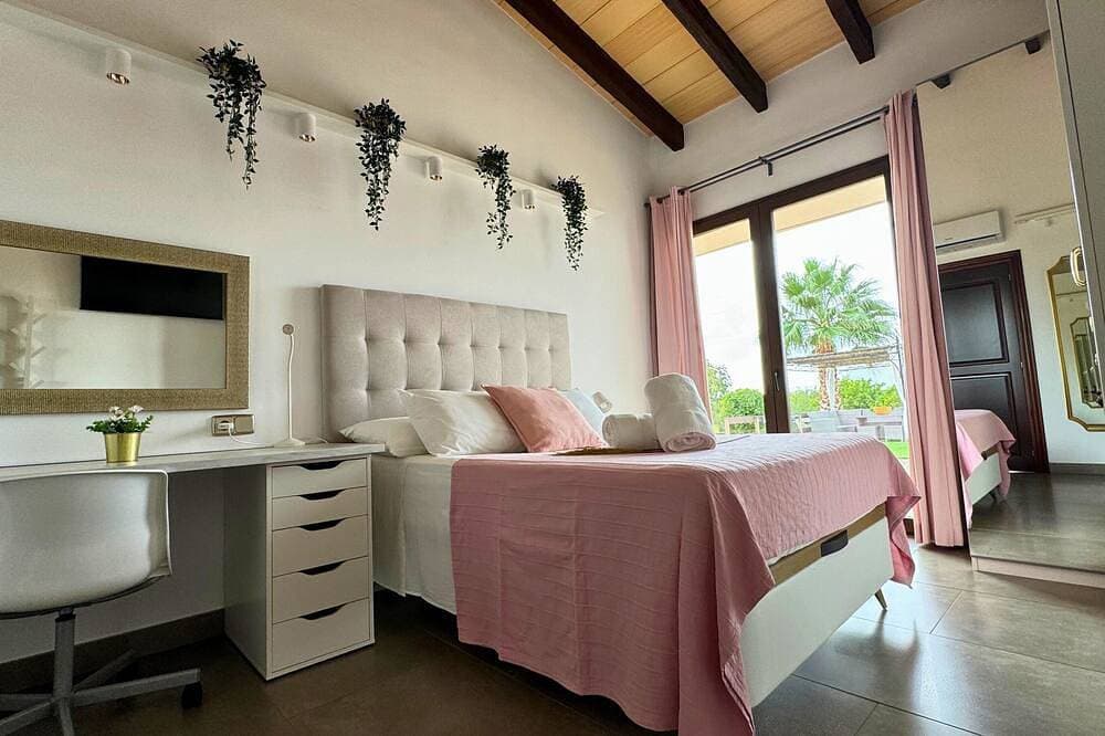 Foto 2 von 30: Villa Nimaf in Marratxí mit Pool und Garten