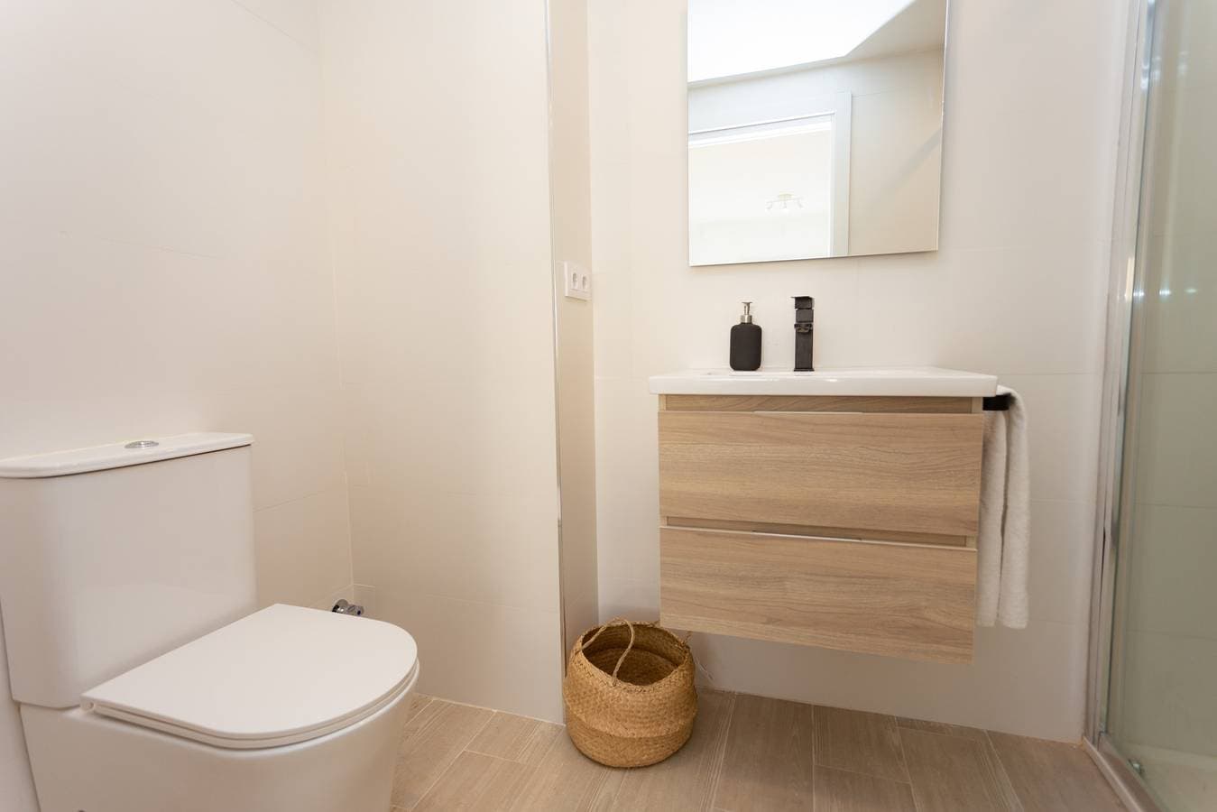 Foto 13 von 40: Ferienwohnung für 3 Personen mit Balkon