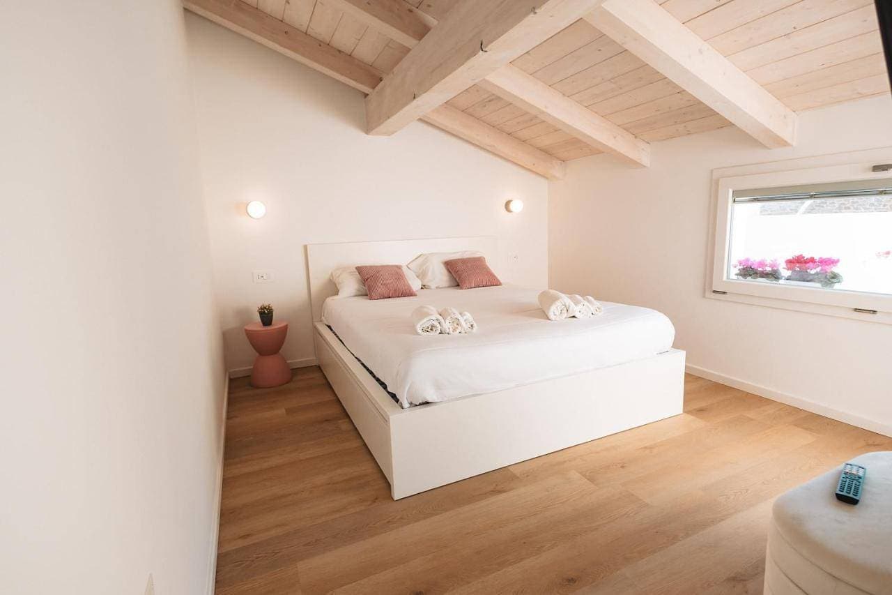 Foto 2 von 5: Double Room