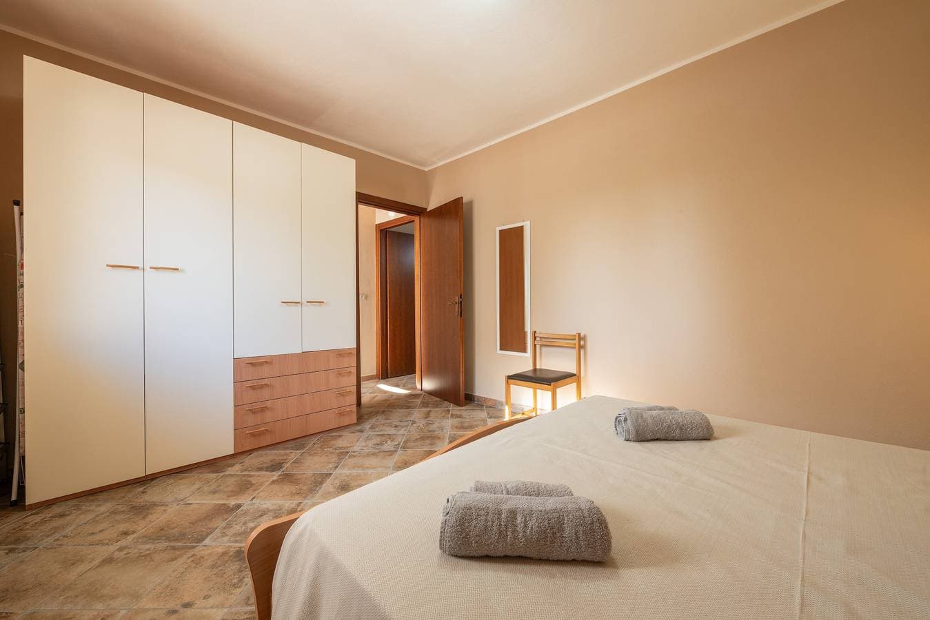 Foto 7 von 19: Ferienhaus 'Le Sabbie Bianche' mit privater Terrasse und Klimaanlage