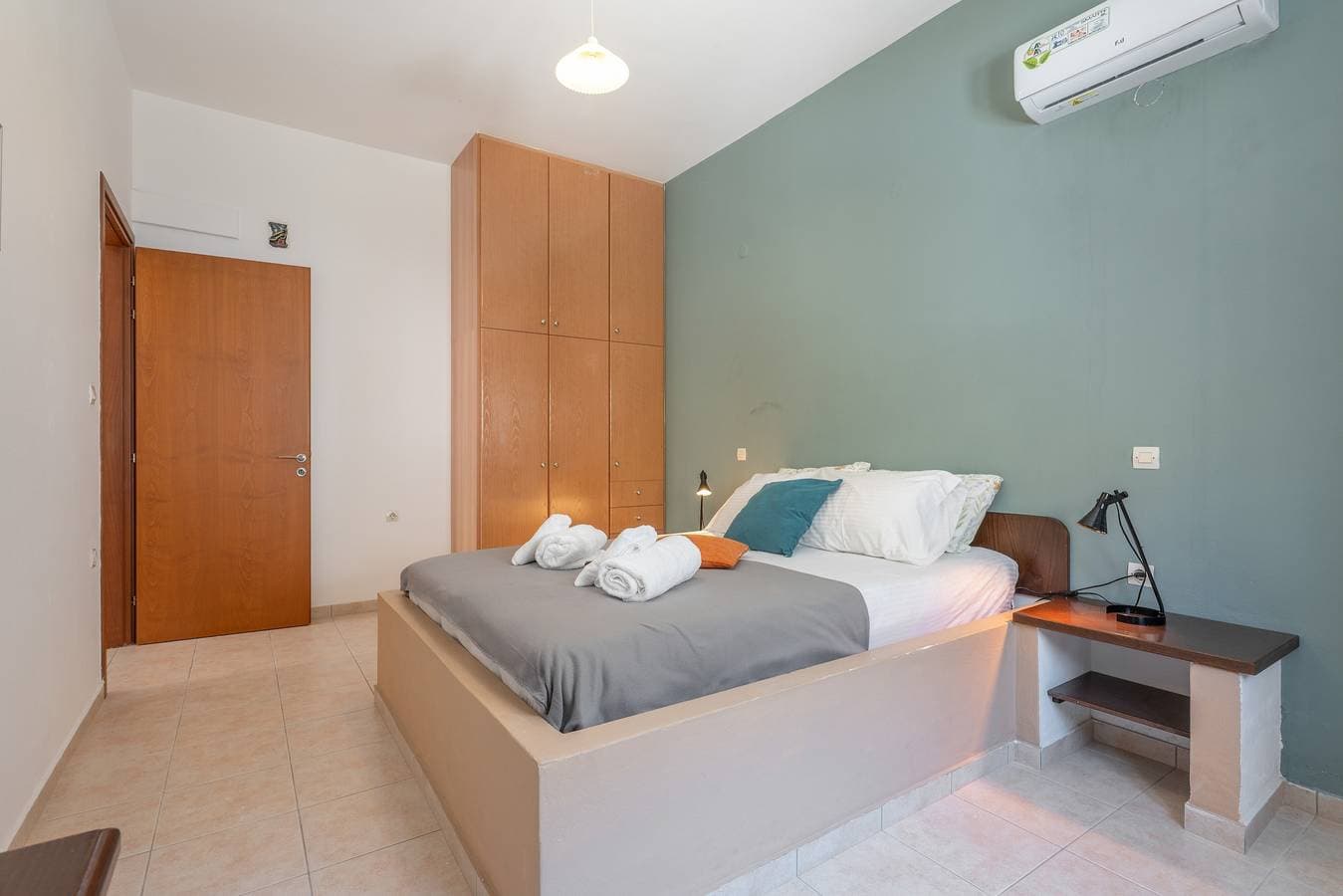Foto 11 von 26: Ferienwohnung "Standard" mit Meerblick, 2 Gemeinschaftsterrassen und WLAN
