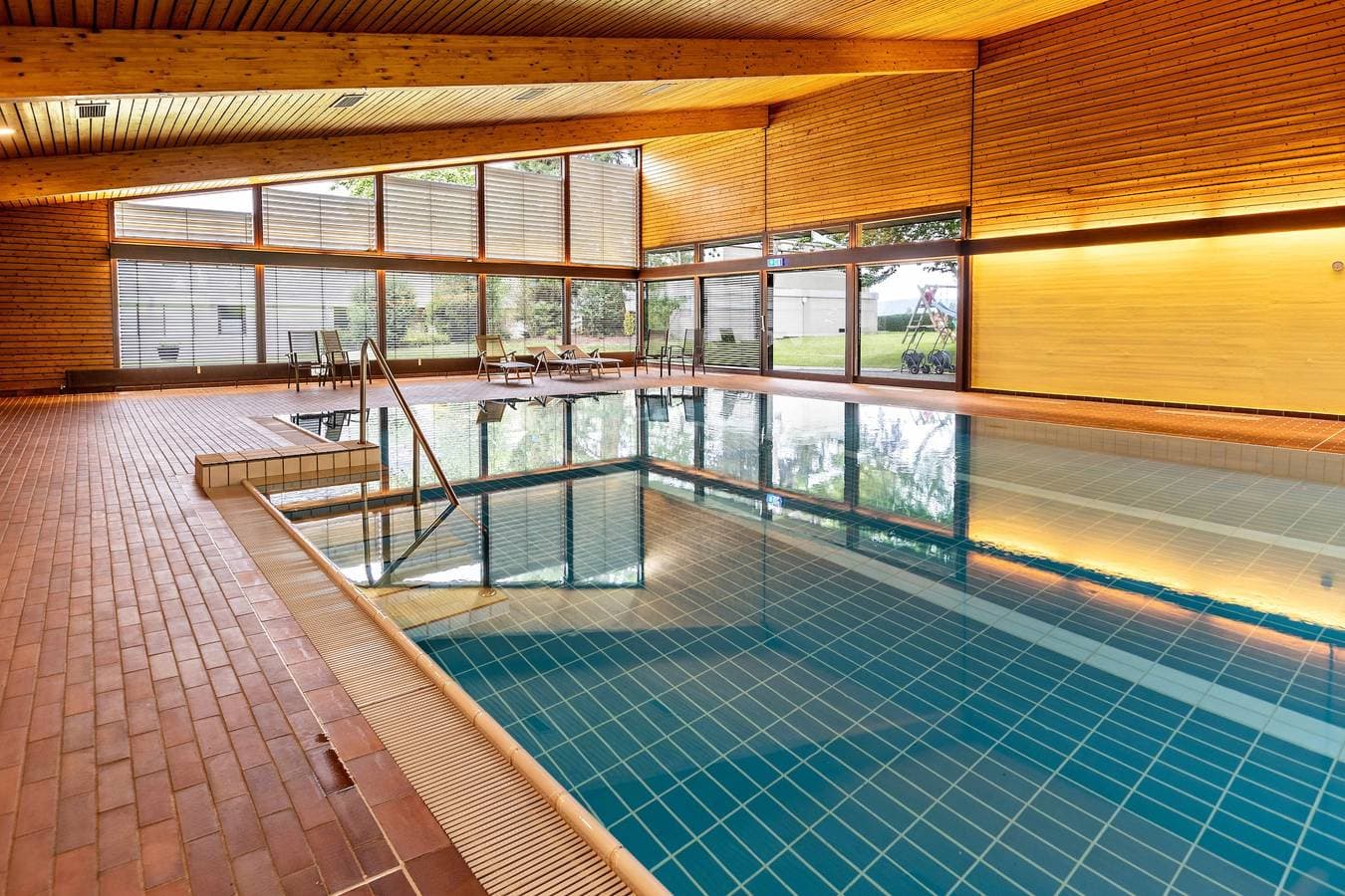 Foto 2 von 23: Ferienwohnung "Fetscher 2" mit Seeblick, Pool, Sauna & Wi-Fi