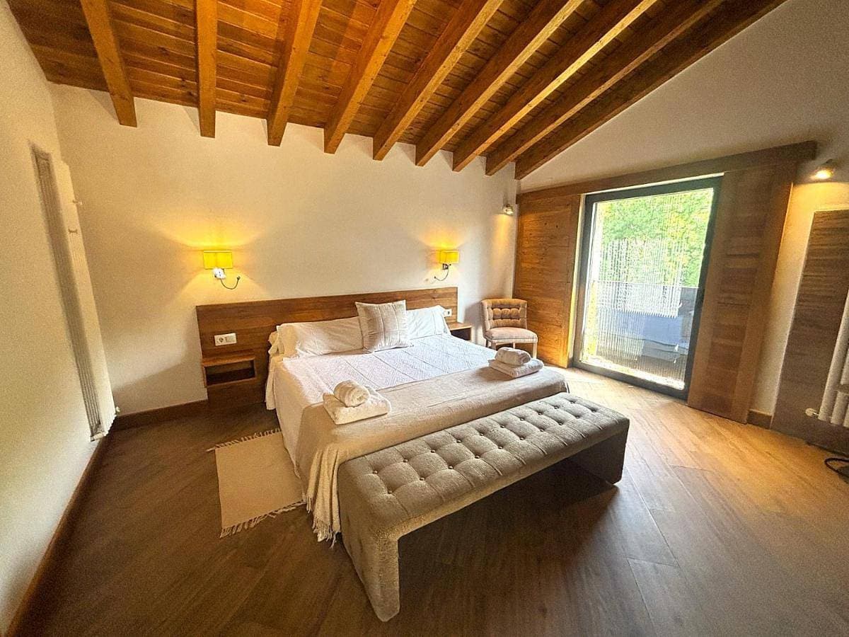 Foto 4 von 20: Double Room with Balcony