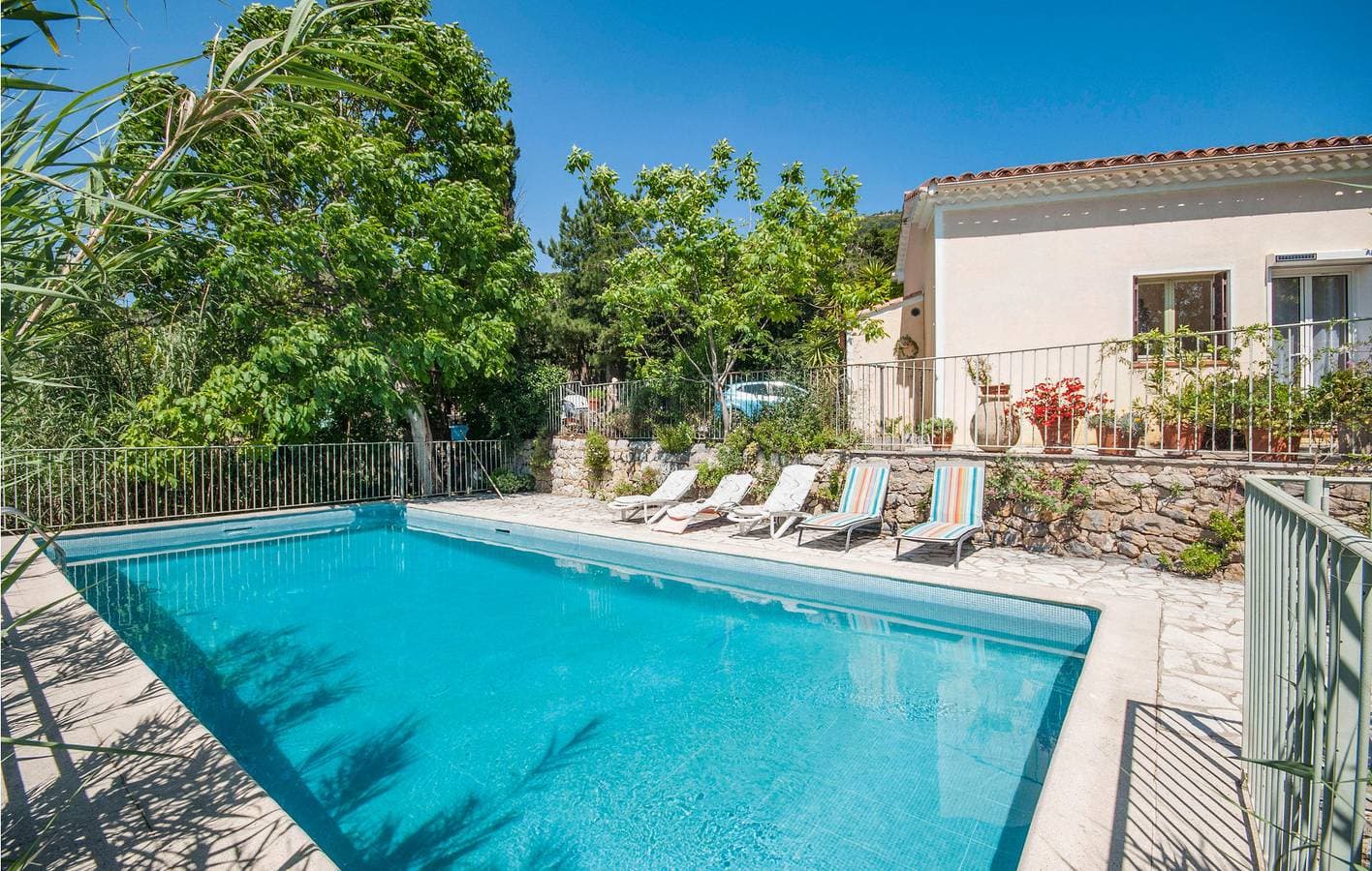 Foto 8 von 41: Appartement am Pool mit Terrasse - Cabris 2km