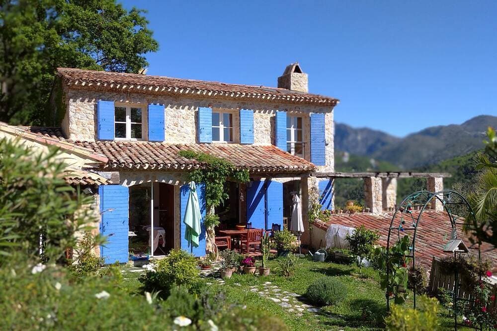 Charming Villa, 15 km from NiCE Moyenne Montagne With View And Swimming Pool 1