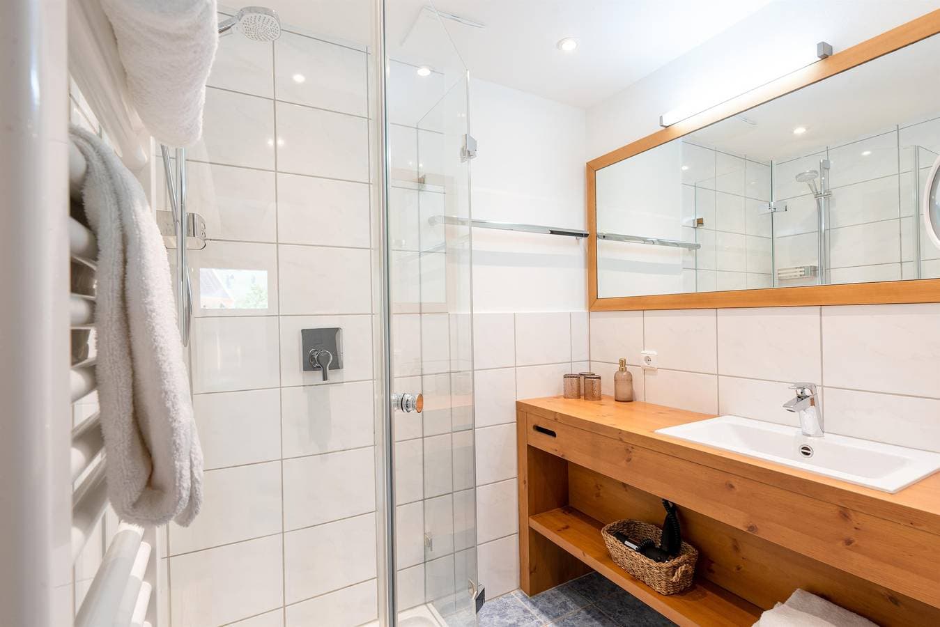 Foto 11 von 43: Appartement 4 mit 1,5 Schlafräumen und 2 Balkonen
