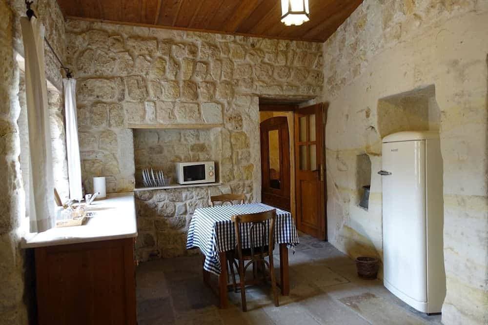 Foto 11 von 14: 3-Bedroom Stone House with a View