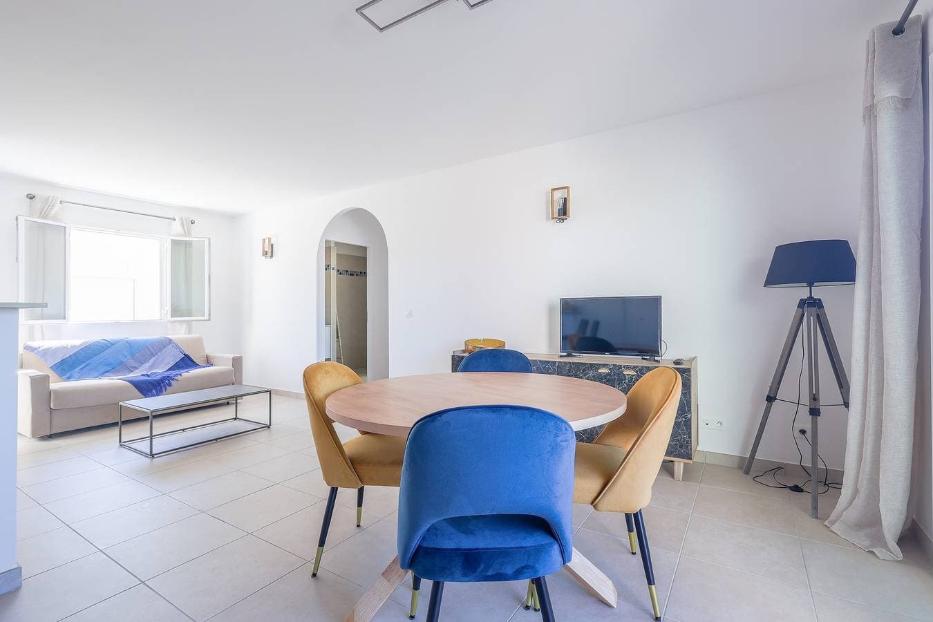 Foto 6 von 16: Ferienwohnung für 4 Personen mit Terrasse