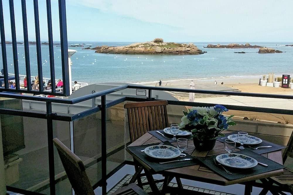 Neu: Schöne Ferienwohnung für 4 Personen am Strand, Super Meerblick 1