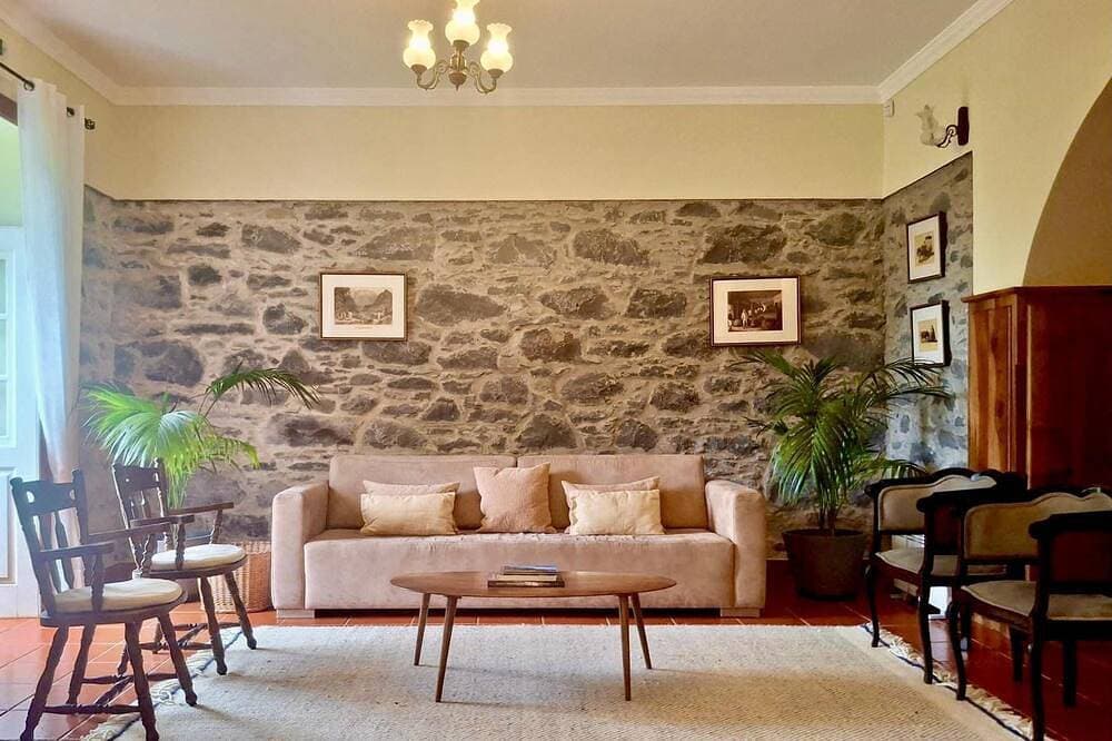 Foto 4 von 13: Villa da Fajã Alta - Room No. 2