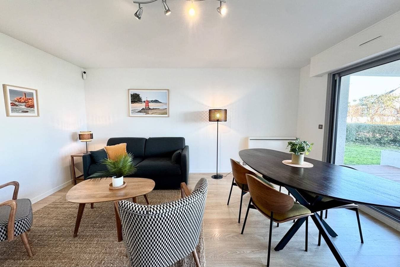 Foto 6 von 29: Ferienwohnung für 4 Personen mit Terrasse