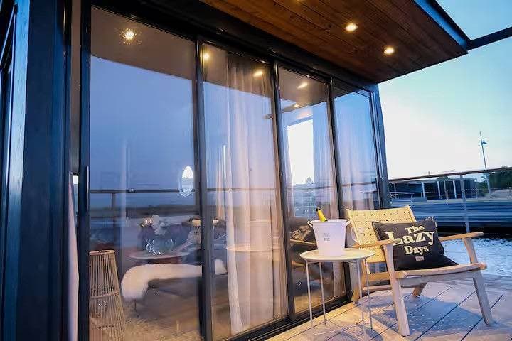 Foto 6 von 10: Ferienhaus für 4 Personen mit Balkon