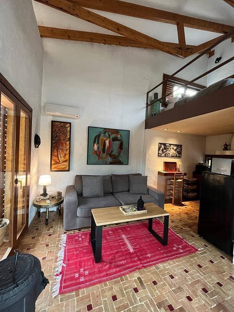 Foto 4 von 6: Design-Häuschen in den Bergen von Alicante