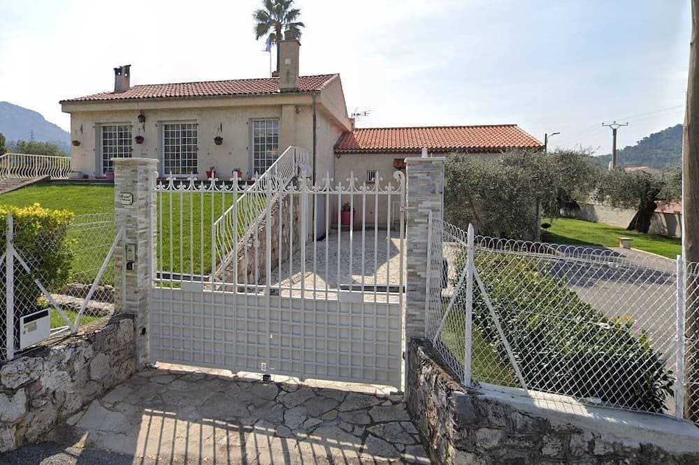 Foto 11 von 30: Landhaus / Independent Flat, Pool, Sea, 4 Pers + 1 Kind - 2 Am