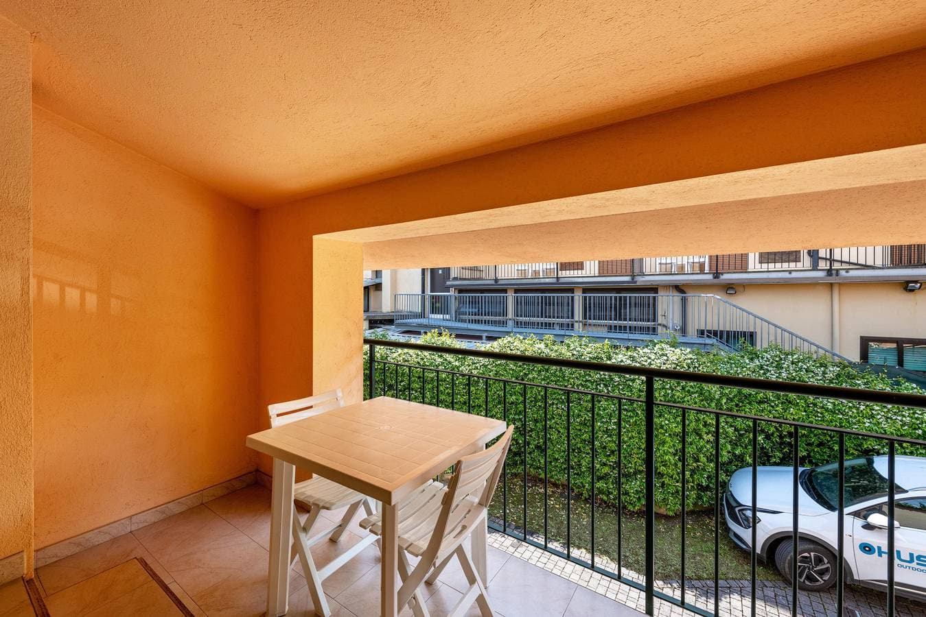 Foto 3 von 15: Studio-Apartment „Cozy Le Vele 7 Garda Lake“ mit Bergblick, WLAN und Klimaanlage