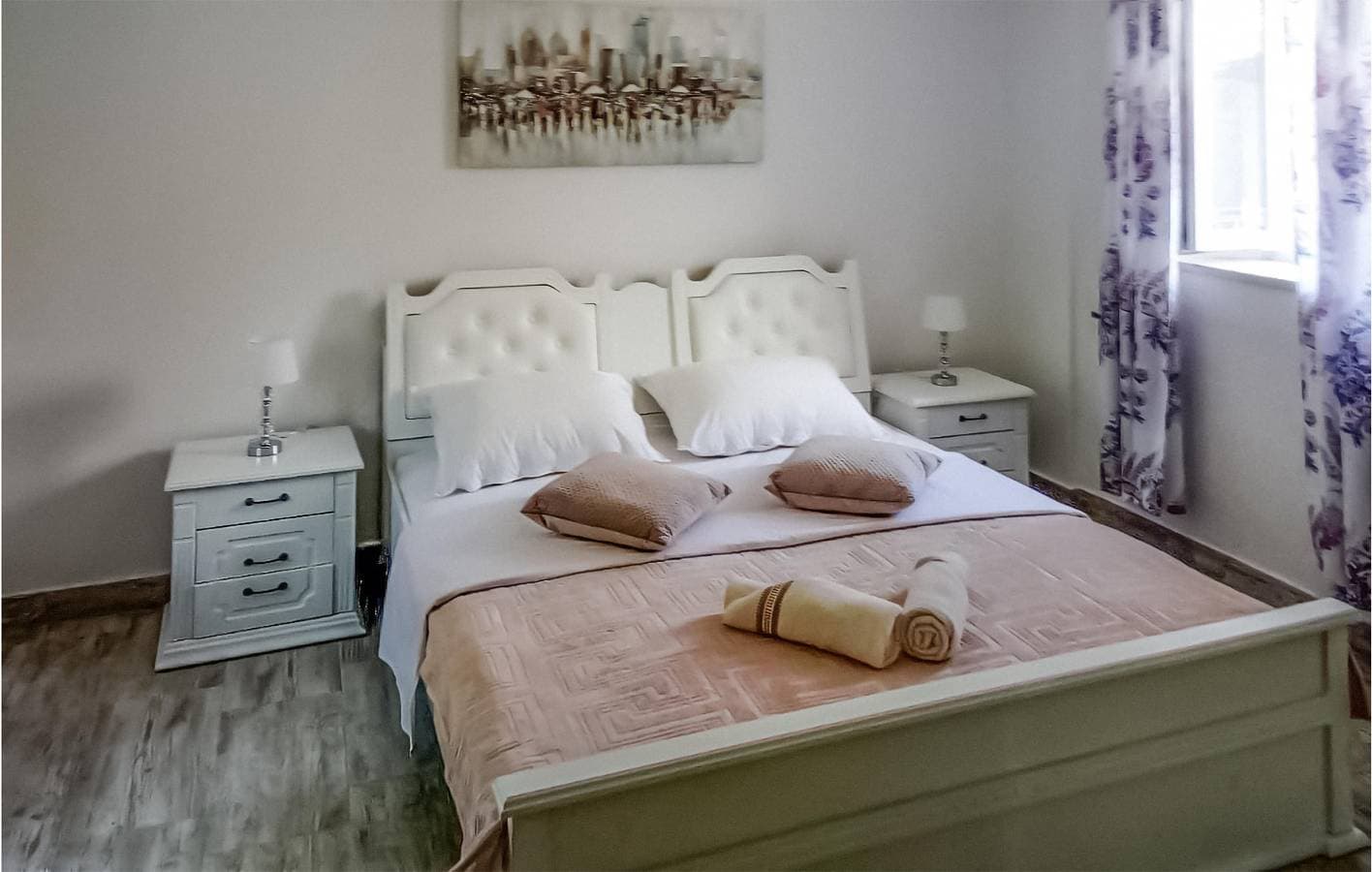 Foto 4 von 30: Geräumige 2-Zimmer-Wohnung mit Pool, Terrasse und 2,5 km Entfernung zur Küste