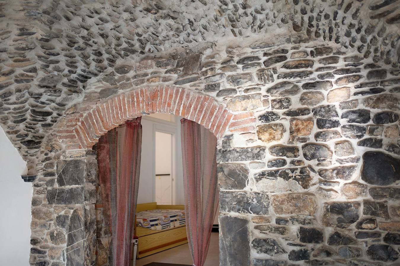 Foto 8 von 20: Ferienwohnung „Il Lavatoio, Borgo dei Pescatori“ mit WLAN
