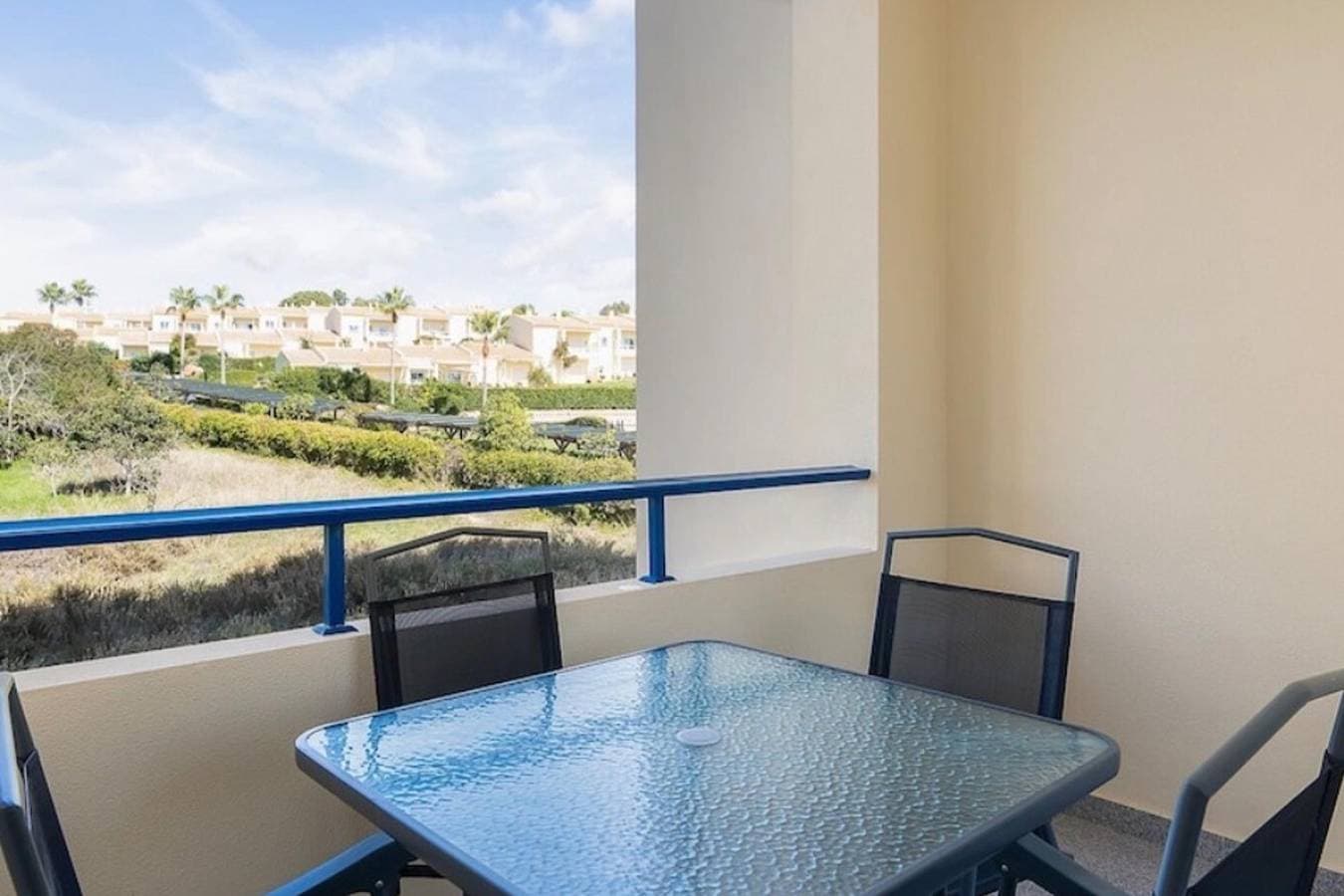 Foto 8 von 16: Ferienwohnung für 4 Personen mit Pool