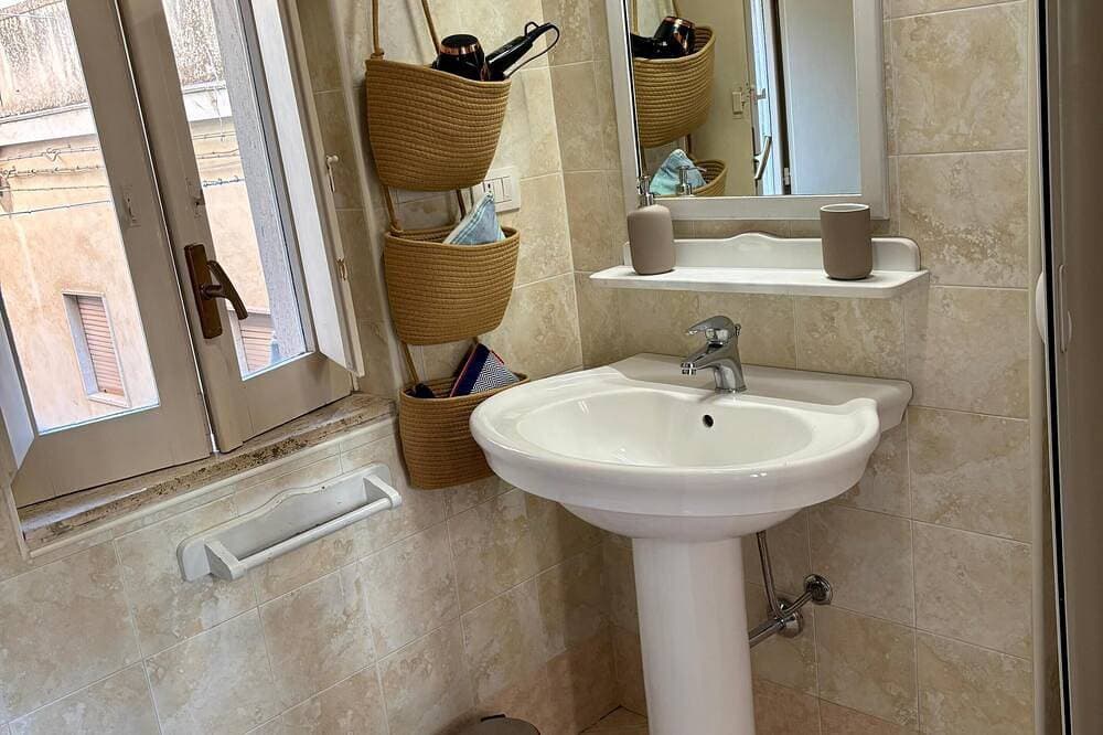 Foto 3 von 23: MiLù Sicily House, with this downtown accommodation, you'll be close to everything.