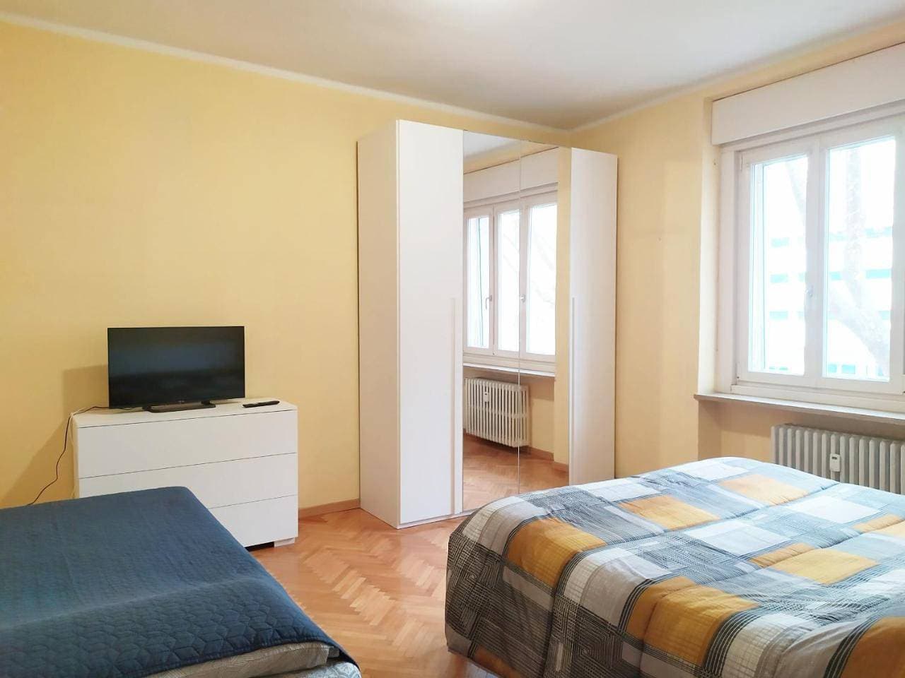 Foto 8 von 18: Triple Room with Private Bathroom