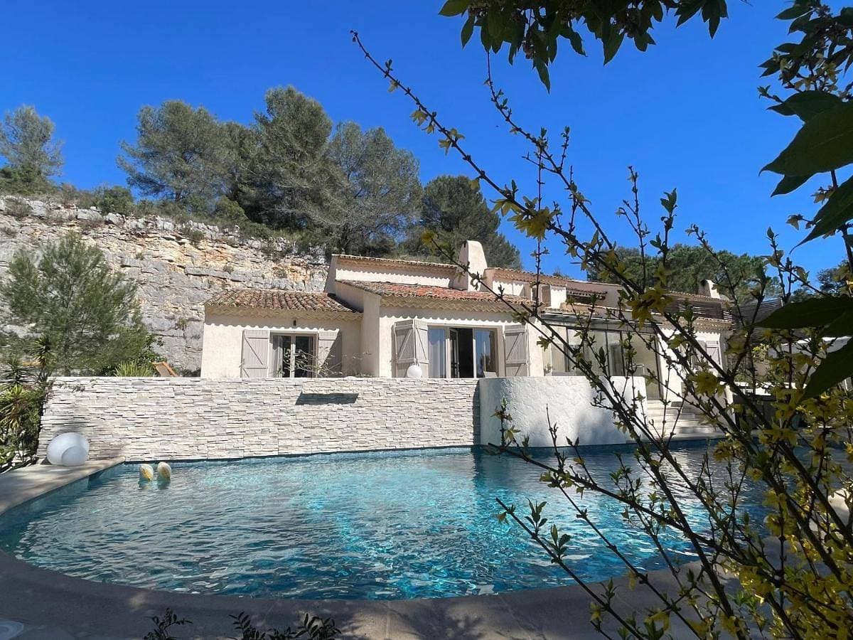 La villa des Carriers - maison avec piscine, 10 min mer 1