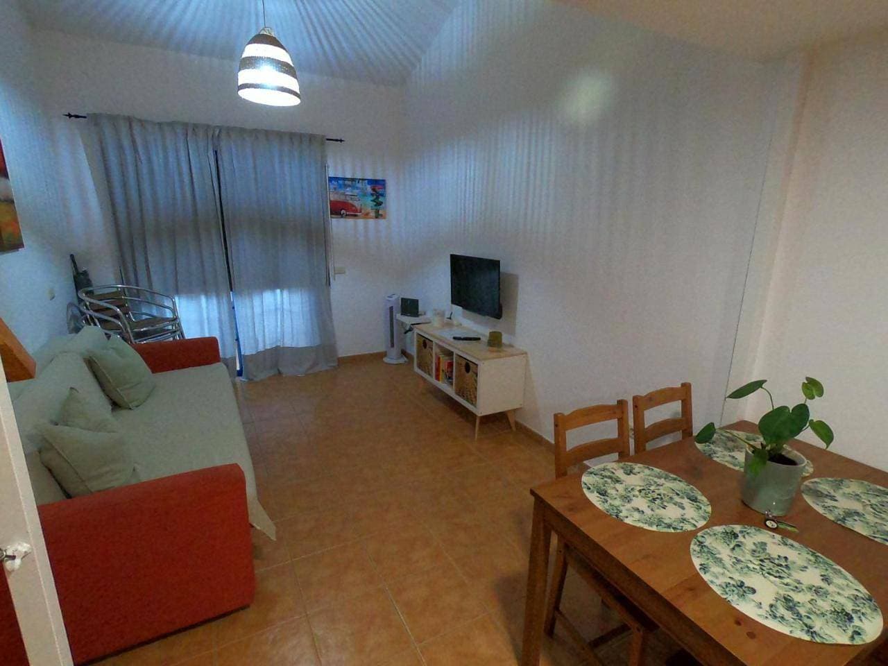 Foto 12 von 34: Two-Bedroom Apartment