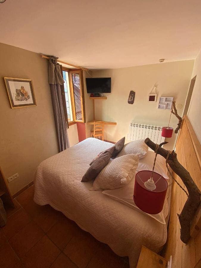 Foto 5 von 23: Family Room with Private Bathroom