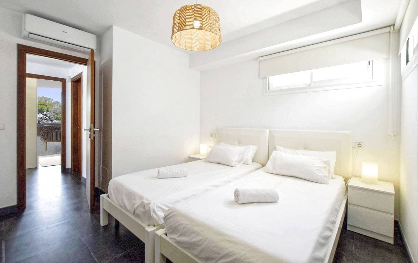 Foto 11 von 26: Ferienhaus 'Kanavayen Tres' mit Meerblick, WLAN und Klimaanlage
