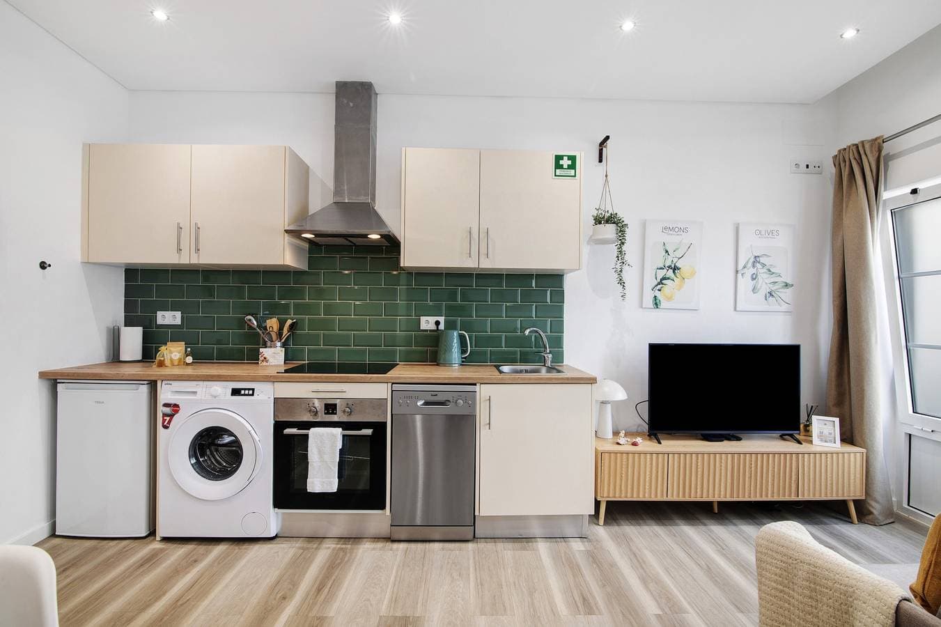 Foto 5 von 21: Modernes Studio im Zentrum von Tavira – Algarve, mit Klimaanlage und WLAN