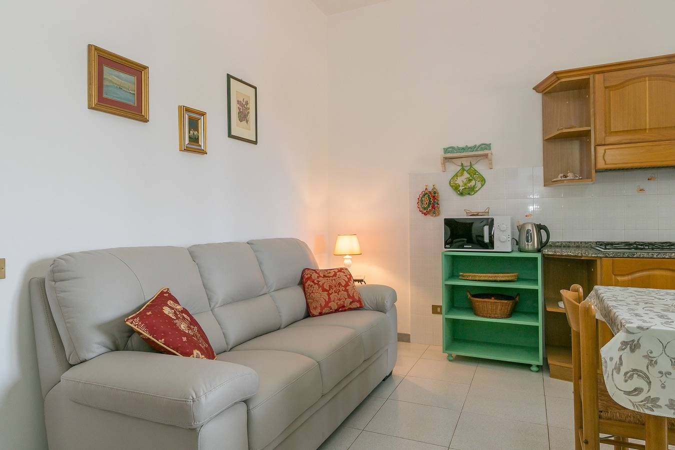 Foto 7 von 22: Bauernhof 'Agriturismo I Debbi - L'Olivo' mit privater Veranda, WLAN und Klimaanlage
