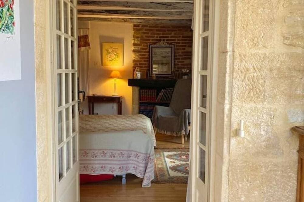 Foto 4 von 30: Maison Chaumont: Quiet Retreat with Chateau Views